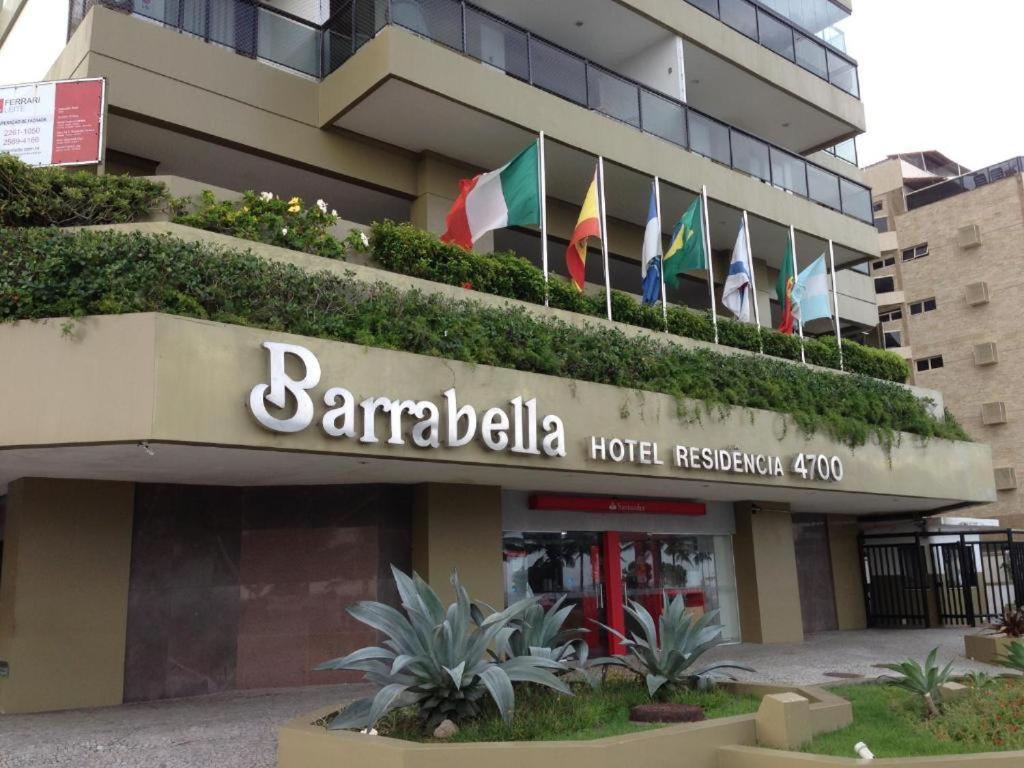 Apartamento Em Frente A Da Barra, Posto 6 *