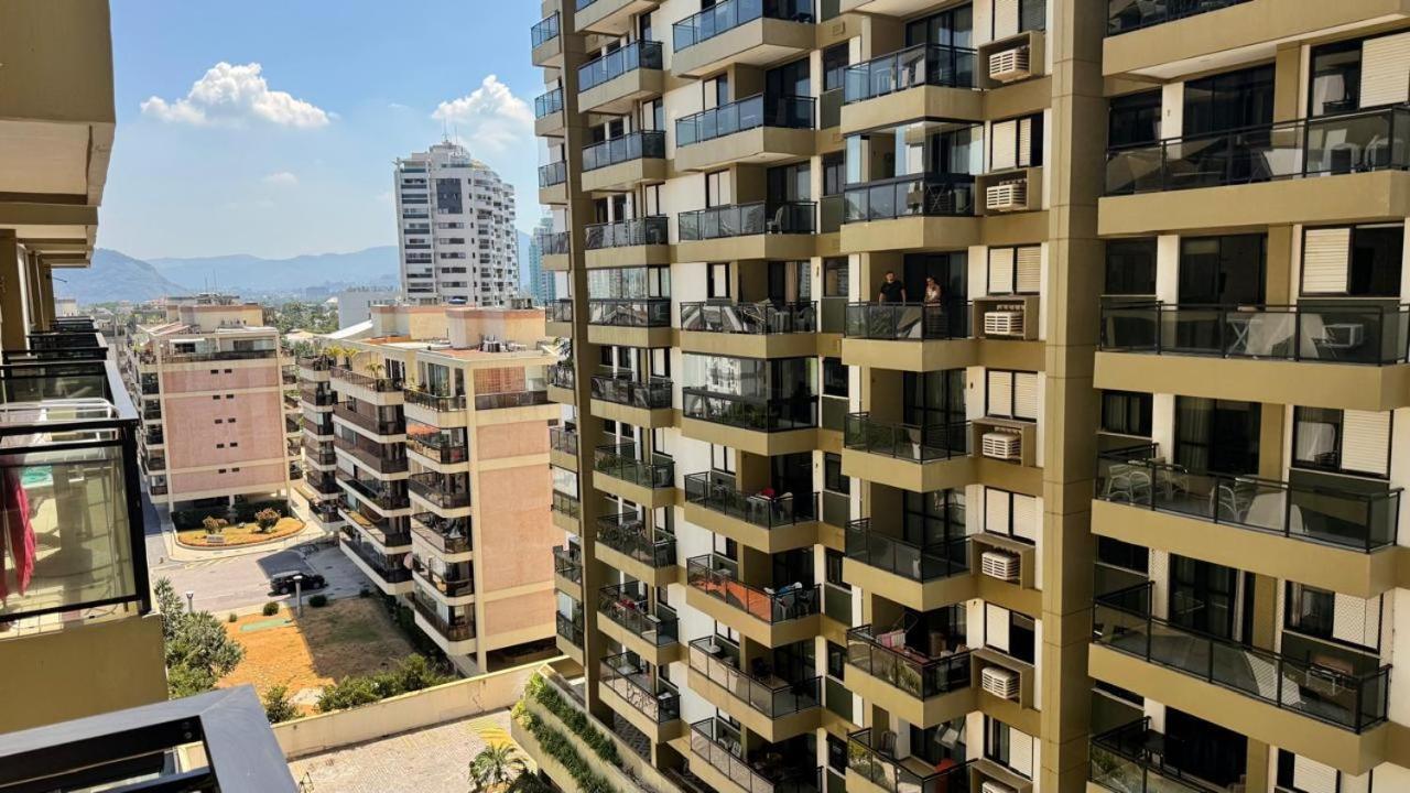 Em Frente A Da Barra, Posto 6 Apartment