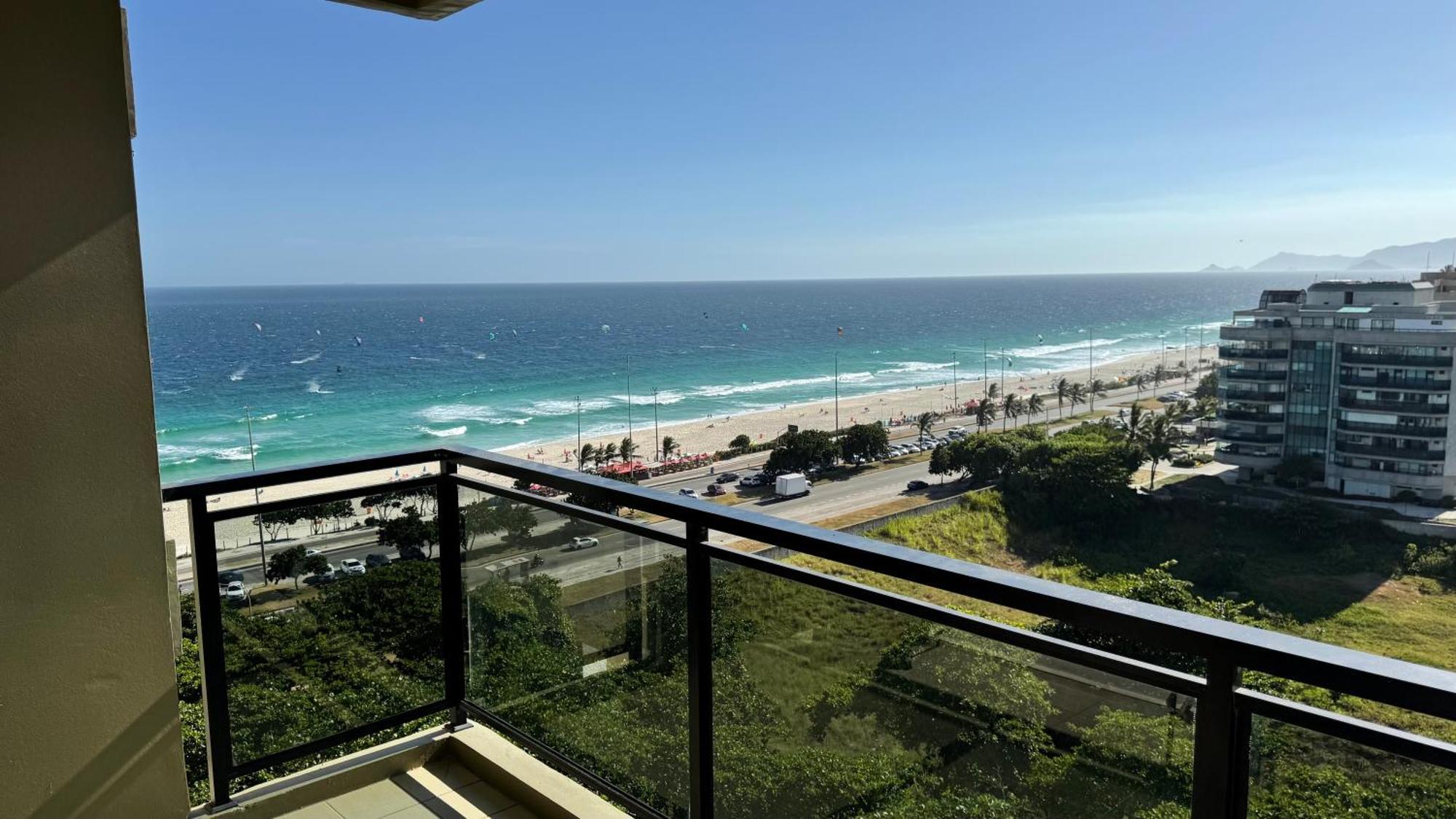 Apartment Em Frente A Da Barra, Posto 6 *
